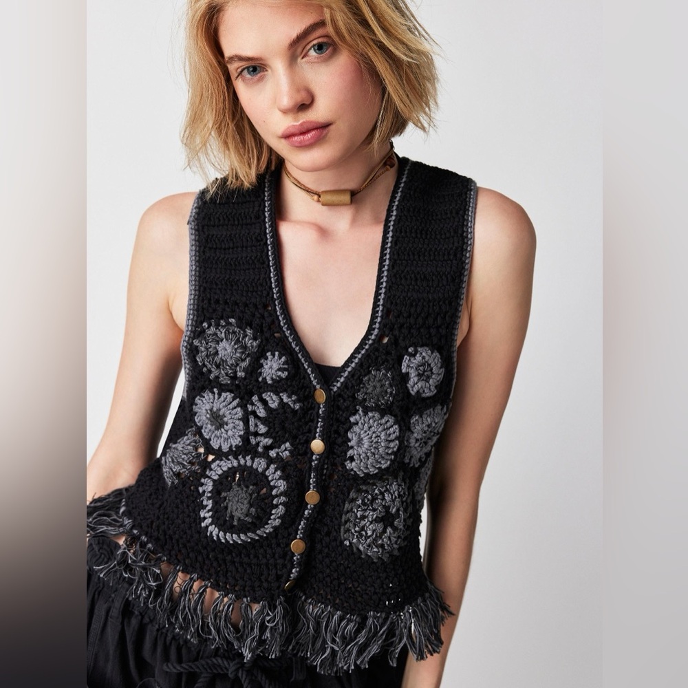 FREE PEOPLE Desert Rose Crochet Vest
